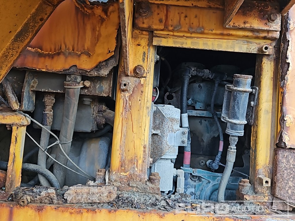 Utovarivač točkaš Volvo L150E: slika 24