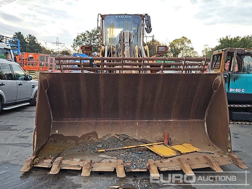 Utovarivač točkaš Volvo L150E: slika 12