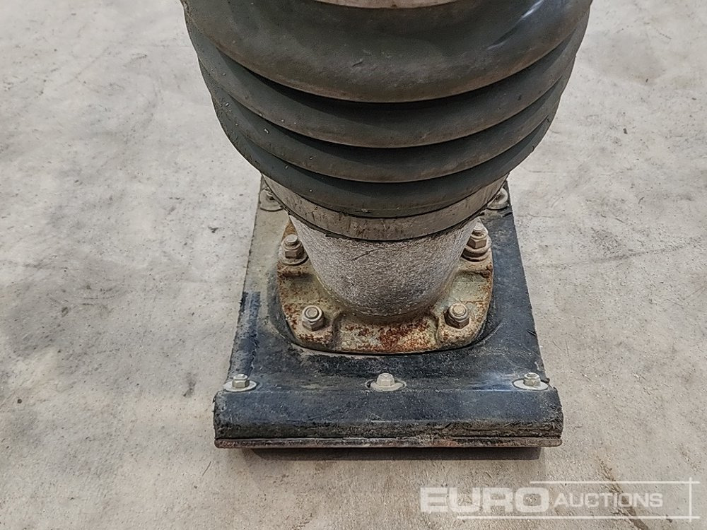 Mašina za asfalt Wacker Neuson B560-2: slika 12