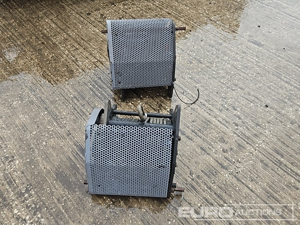 Winch (2 of) - Vitlo: slika 2 Winch (2 of) - Vitlo: slika 2