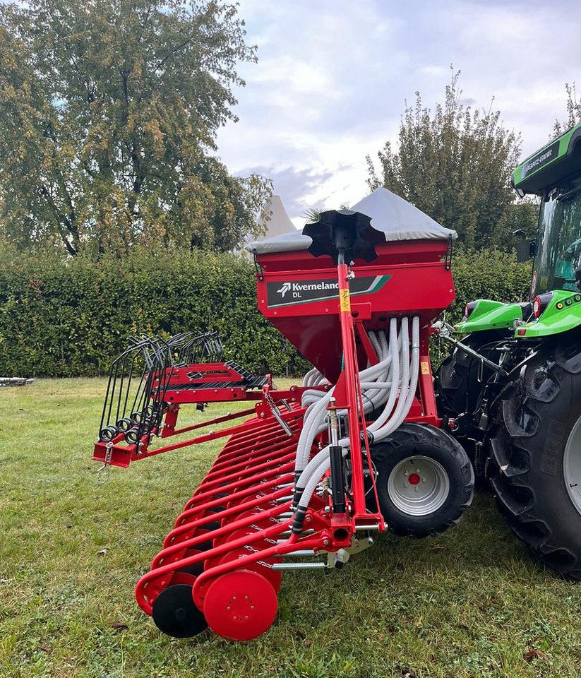 Kverneland Seminatrice nuova DL4 m-32 CX - Sejalica: slika 4 Kverneland Seminatrice nuova DL4 m-32 CX - Sejalica: slika 4