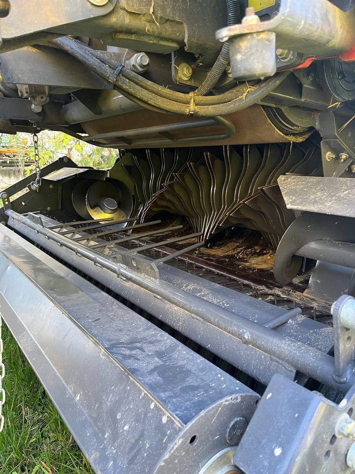 Rotopressa usata Claas VARIANT 380 RC - Balirka za okrugle bale: slika 5 Rotopressa usata Claas VARIANT 380 RC - Balirka za okrugle bale: slika 5