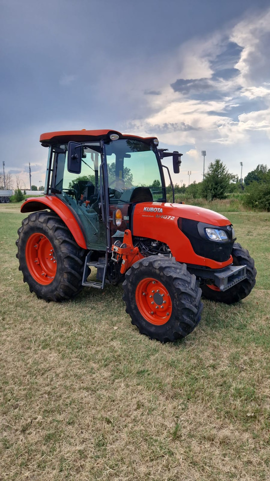 Trattore usato Kubota M4072 - Traktor: slika 1 Trattore usato Kubota M4072 - Traktor: slika 1