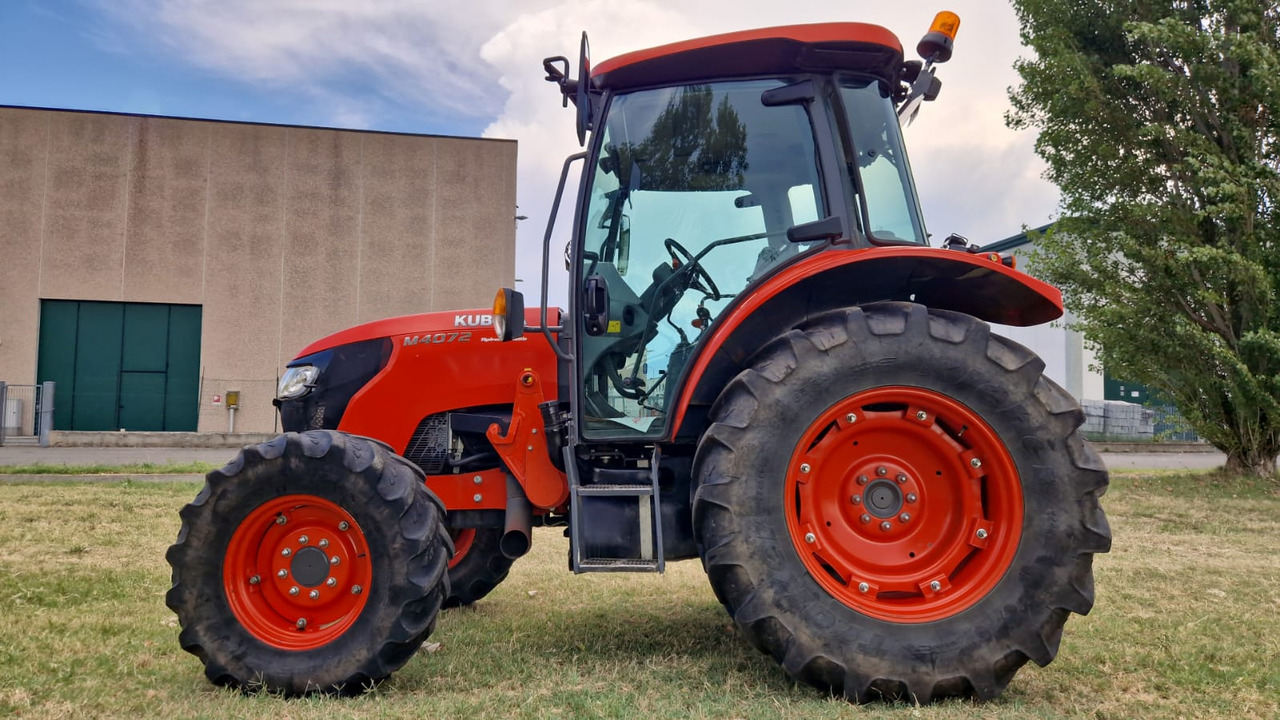 Trattore usato Kubota M4072 - Traktor: slika 4 Trattore usato Kubota M4072 - Traktor: slika 4