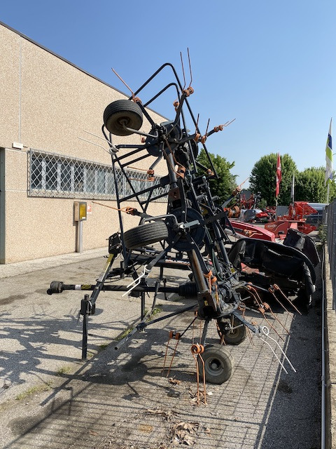 Voltafieno usato Gallignani - Prevrtač/ Grabuljač: slika 4 Voltafieno usato Gallignani - Prevrtač/ Grabuljač: slika 4