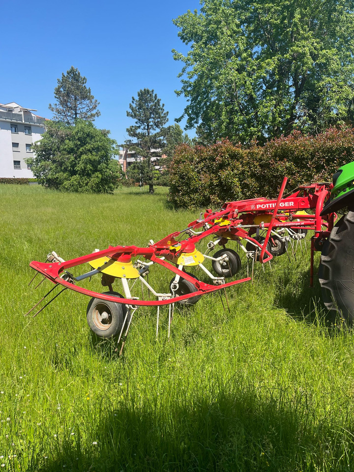 Voltafieno usato Pottinger Hit 690 N - Prevrtač/ Grabuljač: slika 1 Voltafieno usato Pottinger Hit 690 N - Prevrtač/ Grabuljač: slika 1