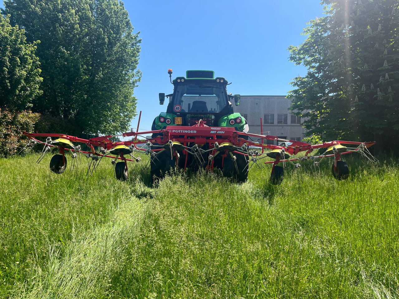 Voltafieno usato Pottinger Hit 690 N - Prevrtač/ Grabuljač: slika 2 Voltafieno usato Pottinger Hit 690 N - Prevrtač/ Grabuljač: slika 2