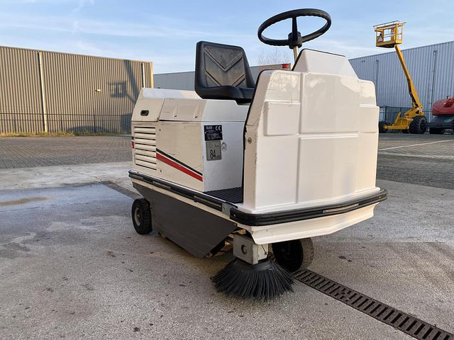 Dulevo 75 EH, Veegmachine - Autočistilica: slika 3 Dulevo 75 EH, Veegmachine - Autočistilica: slika 3