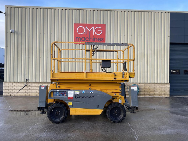 Haulotte Compact 12DX, Schaar hoogwerker, 4X4 Diesel - Vazdušna platforma: slika 1 Haulotte Compact 12DX, Schaar hoogwerker, 4X4 Diesel - Vazdušna platforma: slika 1