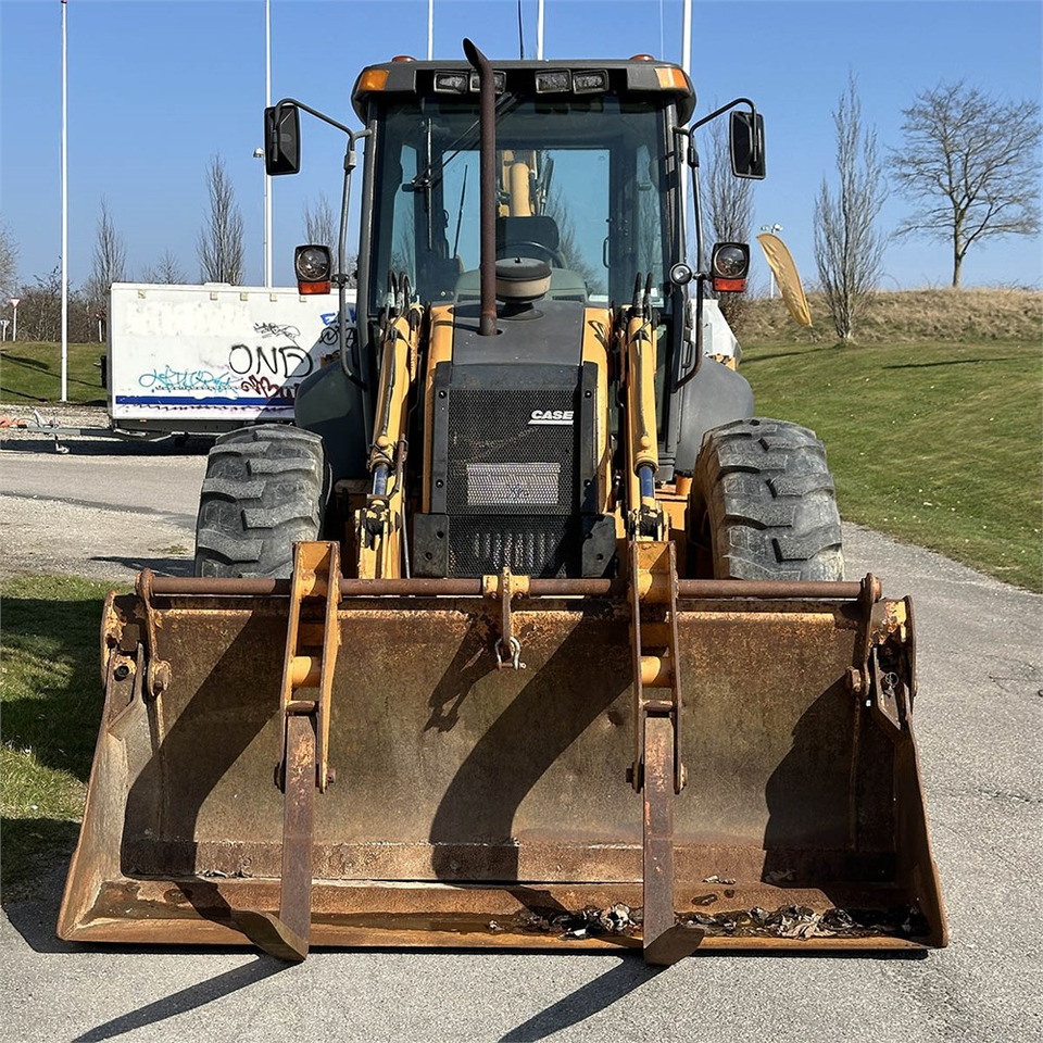 Case 695SM-4PS - Bager utovarivač: slika 3 Case 695SM-4PS - Bager utovarivač: slika 3