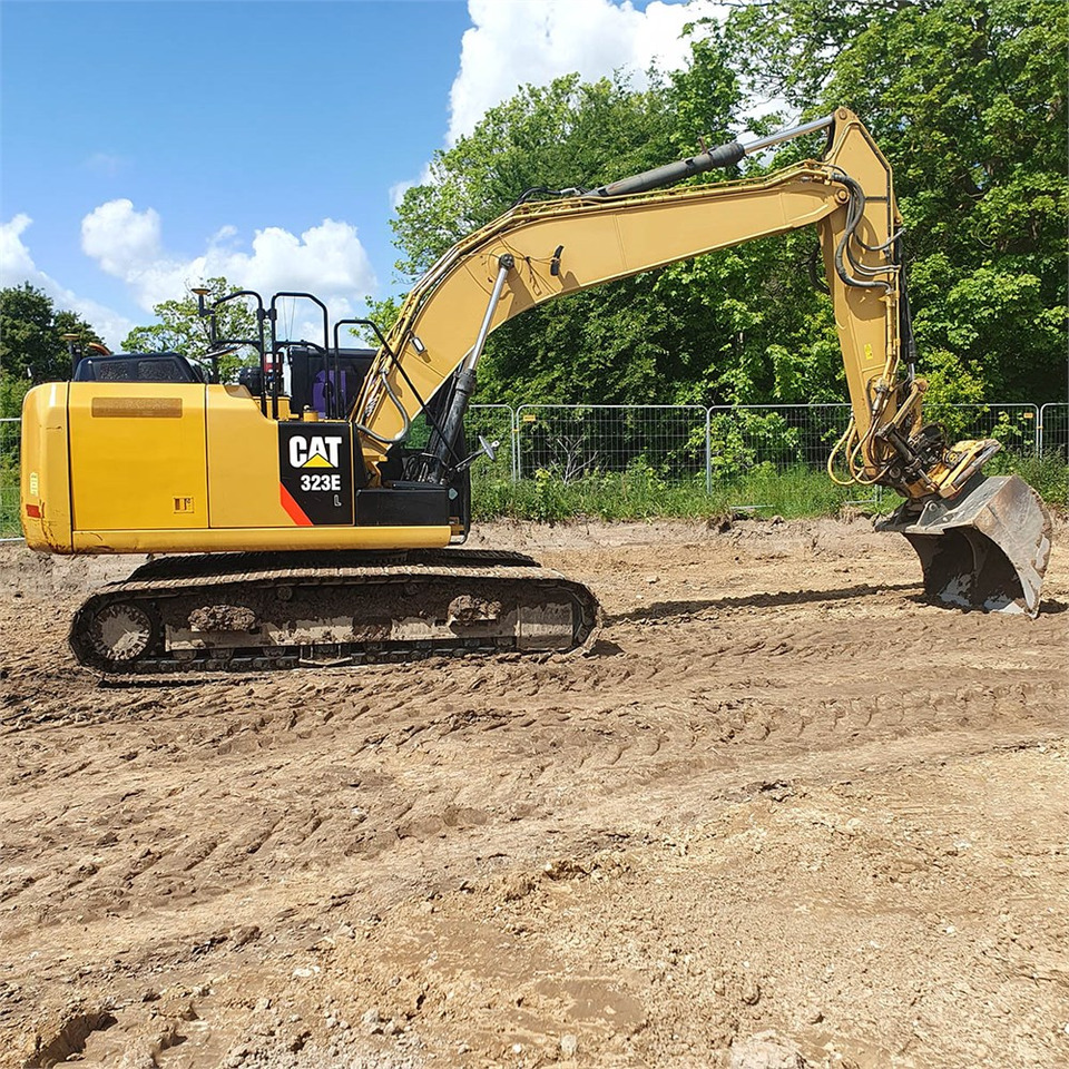 Bager guseničar Caterpillar 323 EL: slika 11