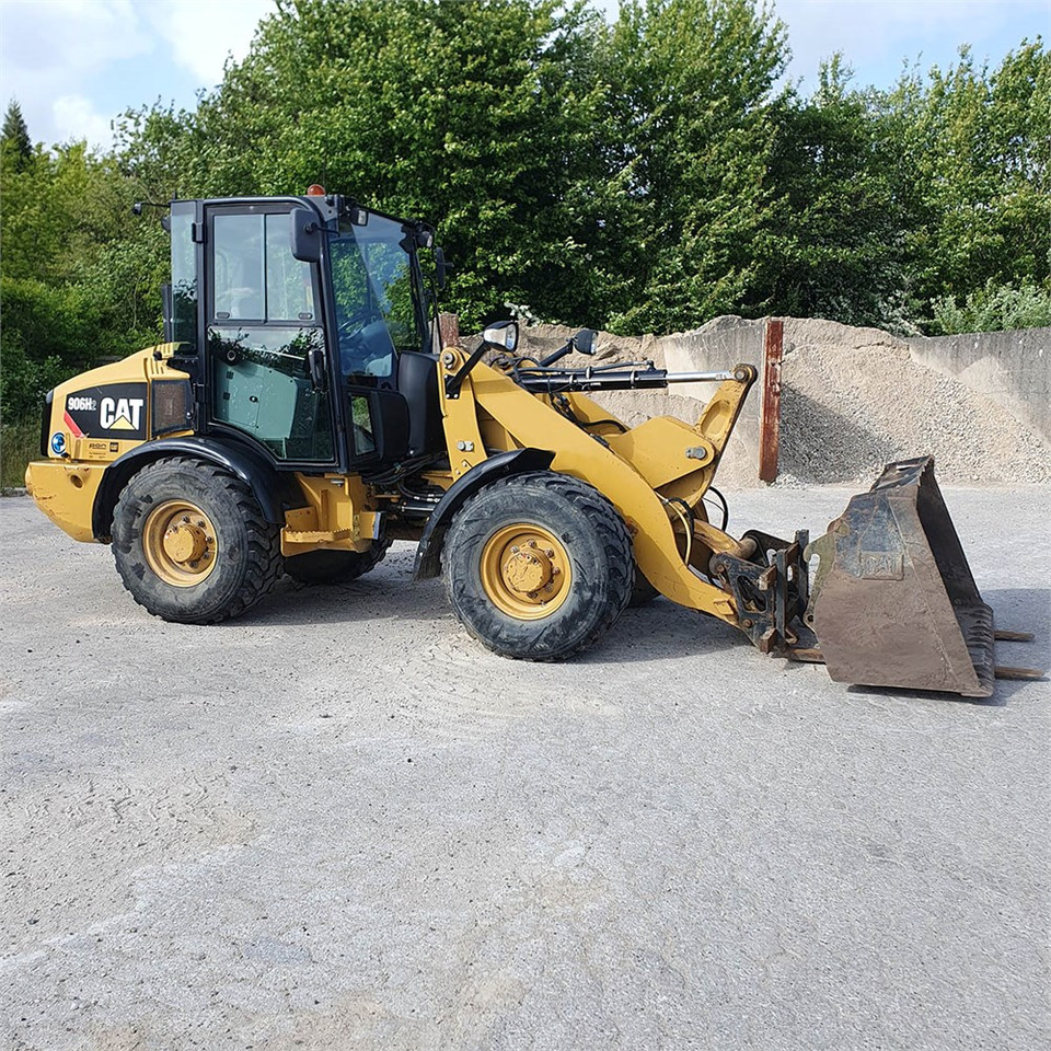 Utovarivač točkaš Caterpillar 906 H2: slika 6