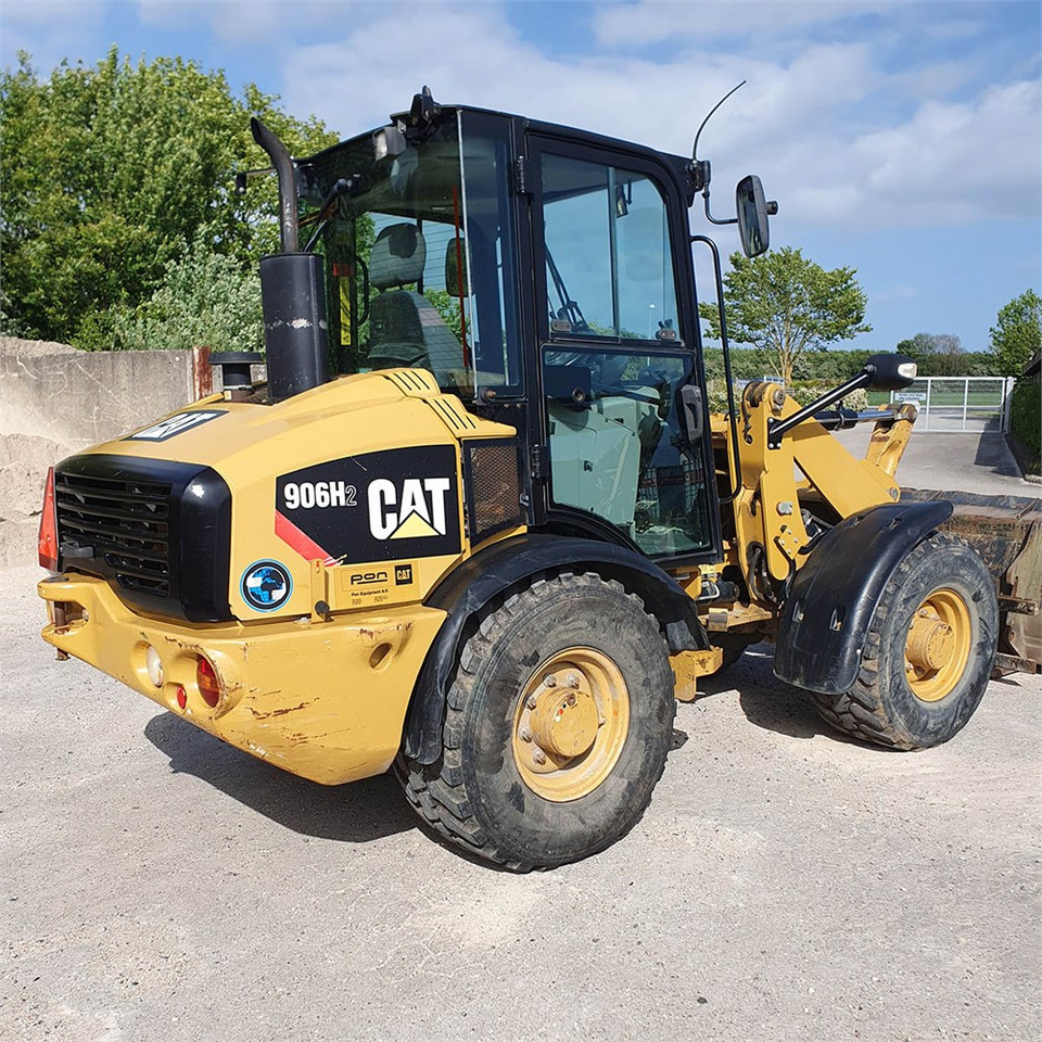 Utovarivač točkaš Caterpillar 906 H2: slika 10