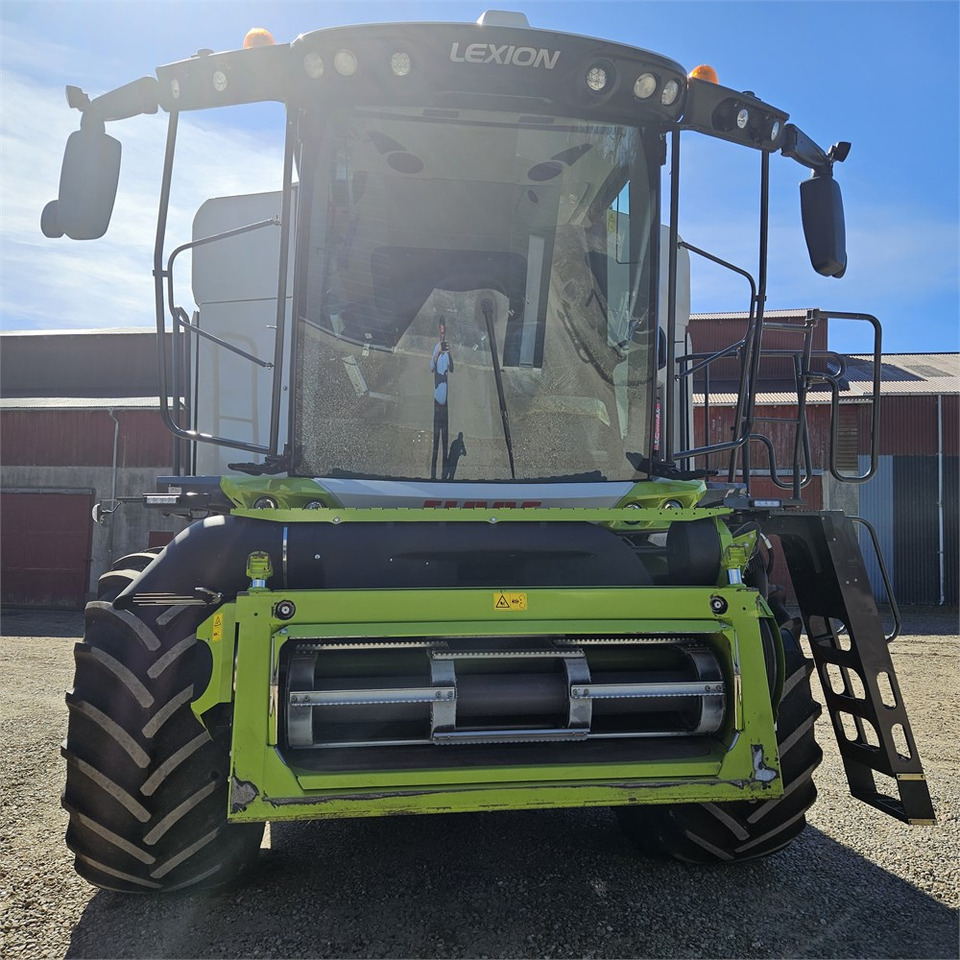 Claas 6800 Lexion Cemos Automatic - Kombajn: slika 2 Claas 6800 Lexion Cemos Automatic - Kombajn: slika 2