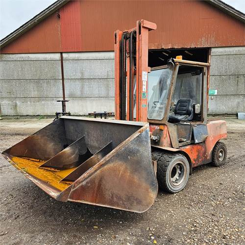 Dantruck 4004 - Viljuškar: slika 1 Dantruck 4004 - Viljuškar: slika 1