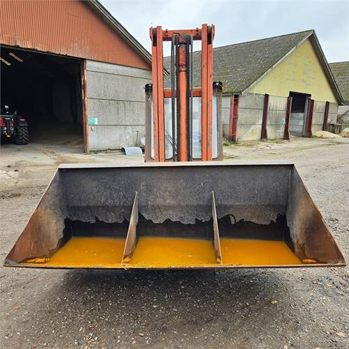 Dantruck 4004 - Viljuškar: slika 4 Dantruck 4004 - Viljuškar: slika 4