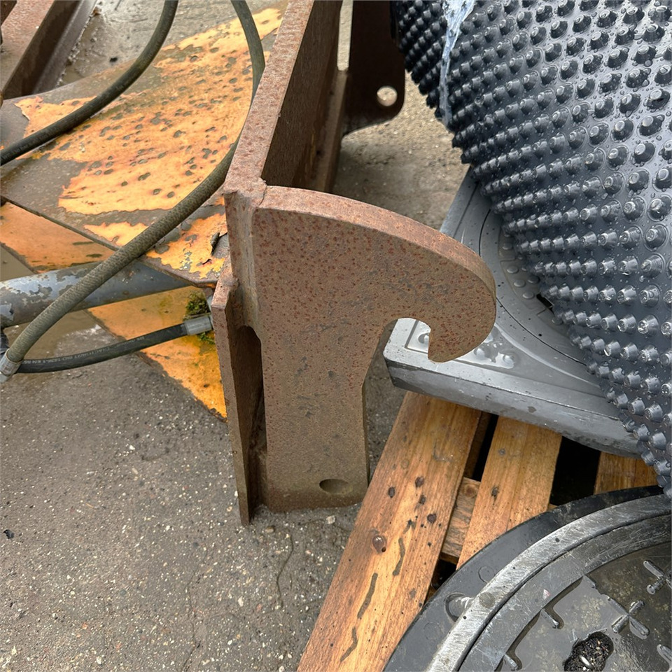 ABC Afretter / vibrator - Dodatak za Građevinska mašina: slika 5 ABC Afretter / vibrator - Dodatak za Građevinska mašina: slika 5