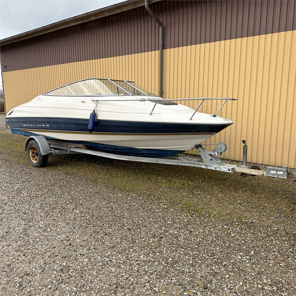 ABC Bayliner 2052 Cabri LS Cuddy - Druga mašina: slika 1 ABC Bayliner 2052 Cabri LS Cuddy - Druga mašina: slika 1