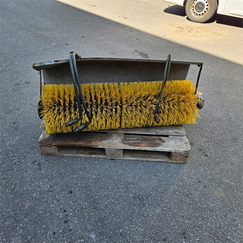 Egholm SK 120 - Metle: slika 3 Egholm SK 120 - Metle: slika 3