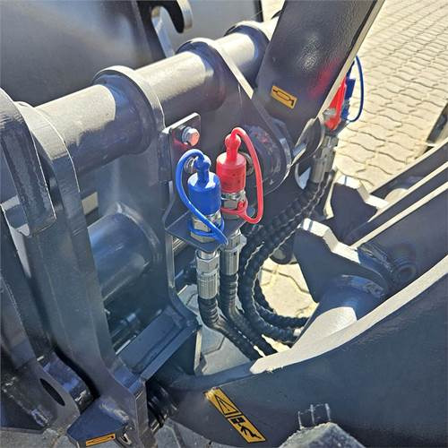 Utovarivač točkaš Eurotrack W12 MS-2: slika 17