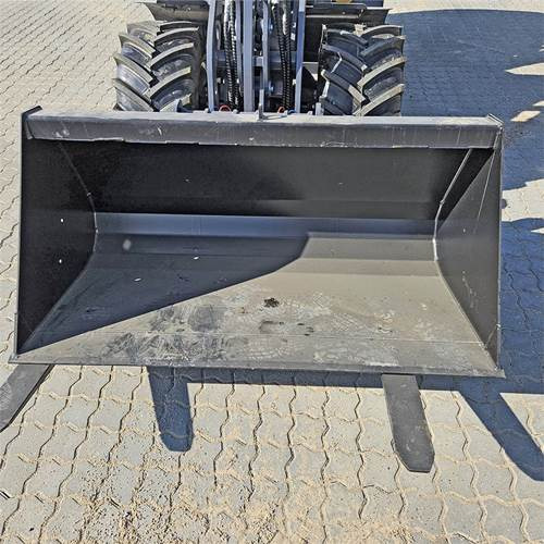 Utovarivač točkaš Eurotrack W12 MS-2: slika 18