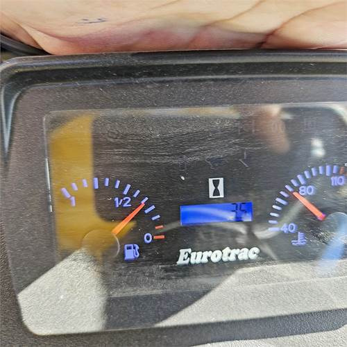 Utovarivač točkaš Eurotrack W12 MS-2: slika 12