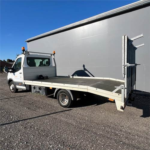 Ford Transit 2.0 Tdci - Kamion sa tovarnim sandukom: slika 5 Ford Transit 2.0 Tdci - Kamion sa tovarnim sandukom: slika 5