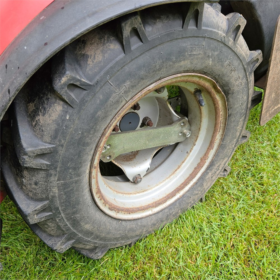 Šumarski traktor Fort Sirio 4 x 4: slika 27 Šumarski traktor Fort Sirio 4 x 4: slika 27