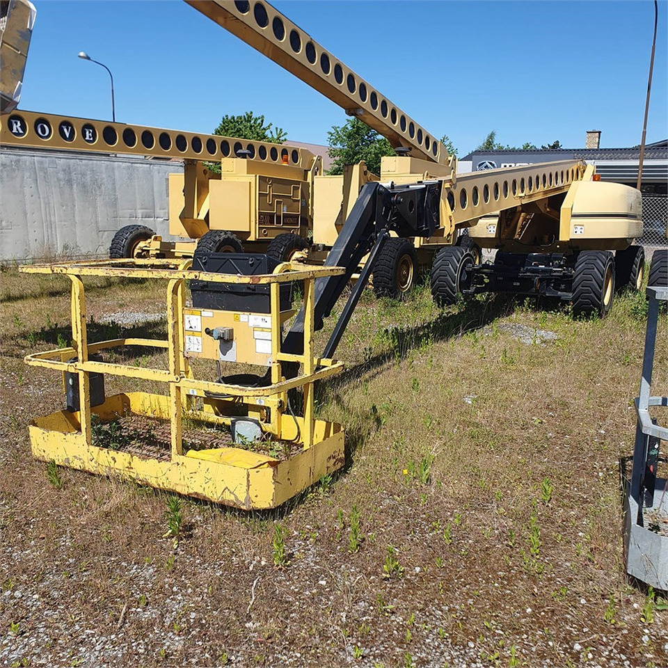 Grove MZ72 DXT - Teleskopska platforma: slika 1 Grove MZ72 DXT - Teleskopska platforma: slika 1