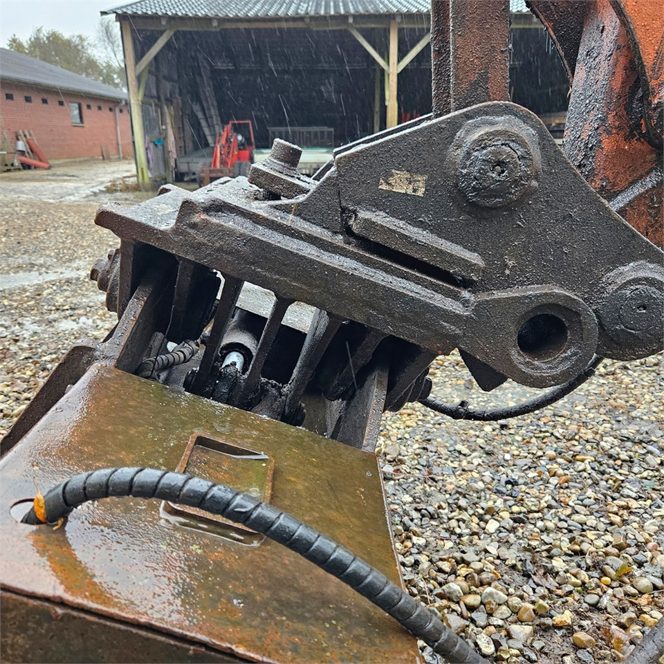 Mini bager Hitachi FH50 U: slika 17 Mini bager Hitachi FH50 U: slika 17