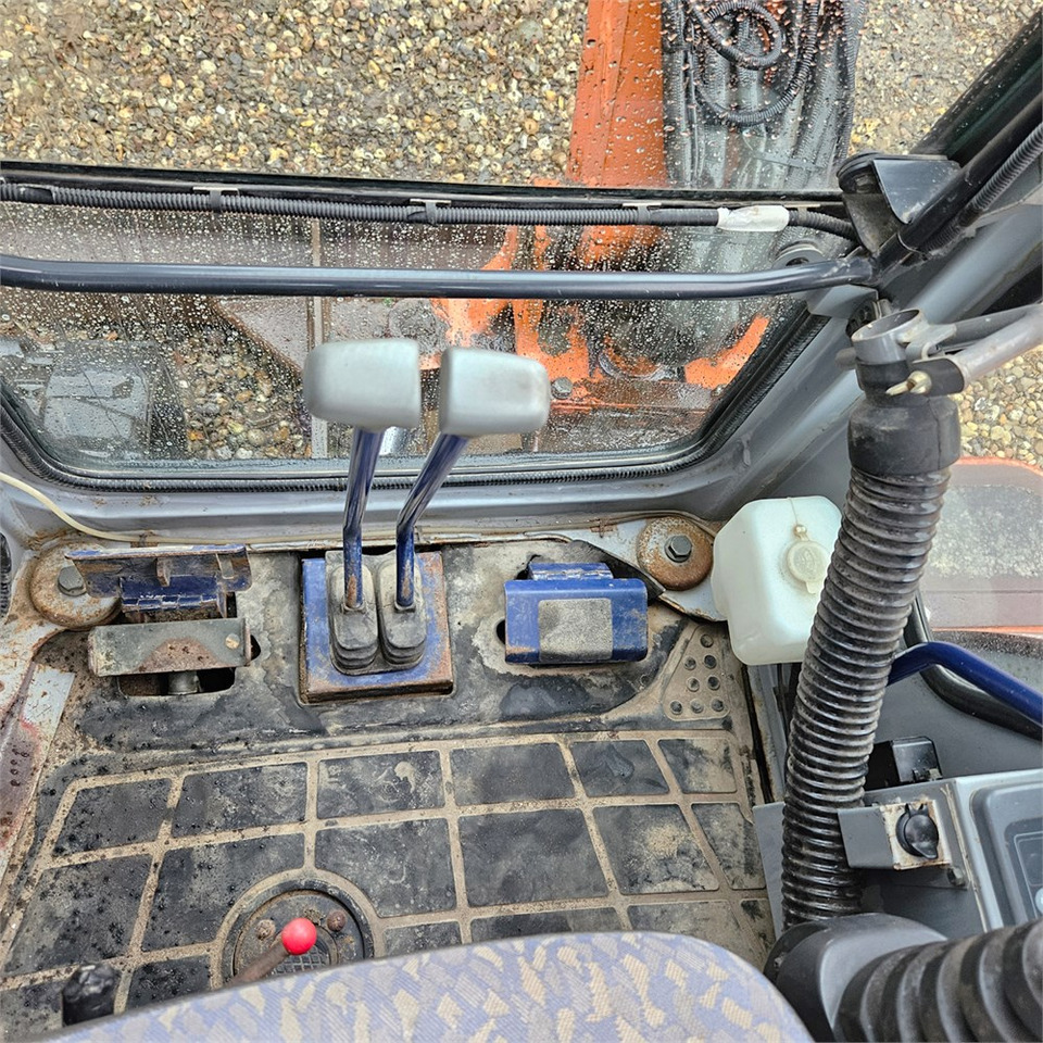 Mini bager Hitachi FH50 U: slika 13 Mini bager Hitachi FH50 U: slika 13