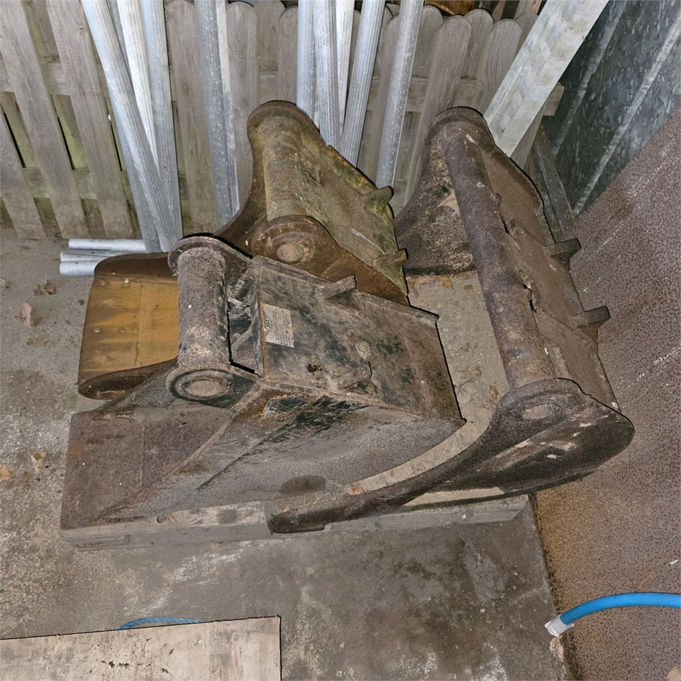 Mini bager Hitachi FH50 U: slika 30 Mini bager Hitachi FH50 U: slika 30