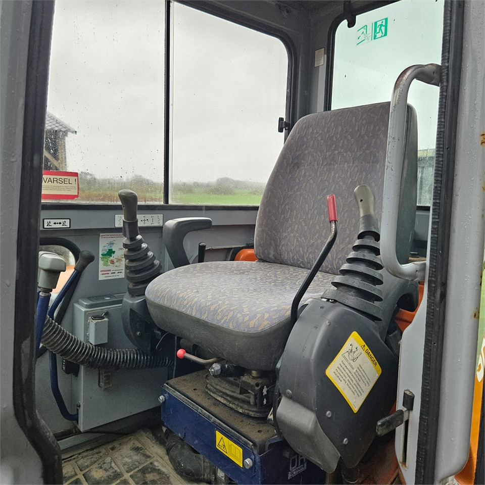 Mini bager Hitachi FH50 U: slika 9 Mini bager Hitachi FH50 U: slika 9