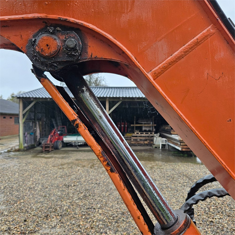 Mini bager Hitachi FH50 U: slika 15 Mini bager Hitachi FH50 U: slika 15