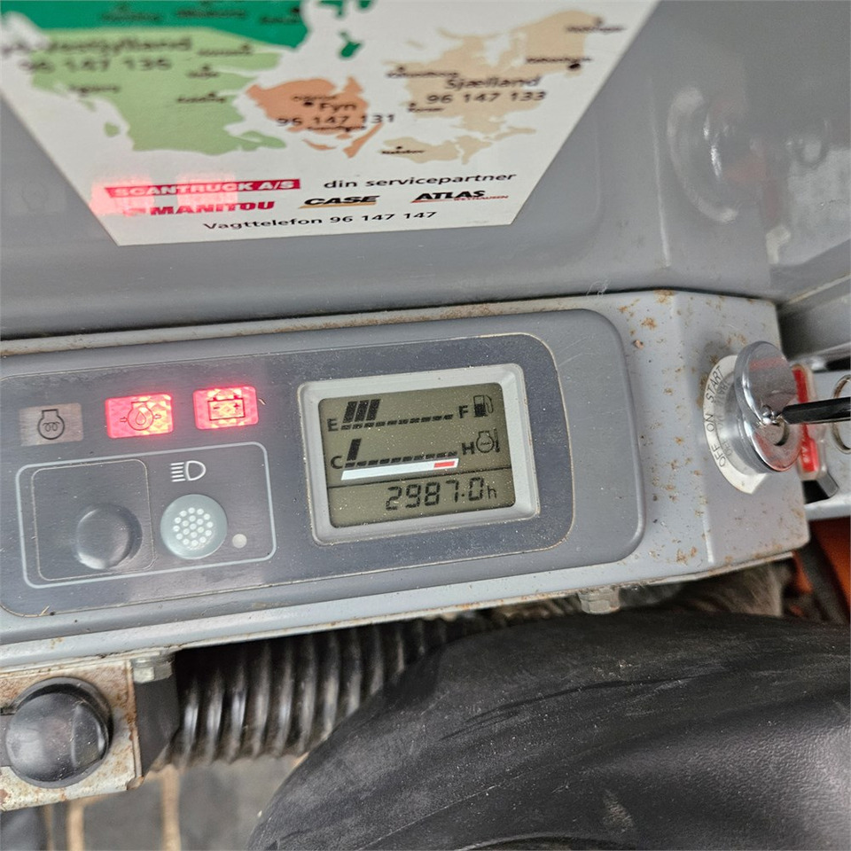 Mini bager Hitachi FH50 U: slika 12 Mini bager Hitachi FH50 U: slika 12