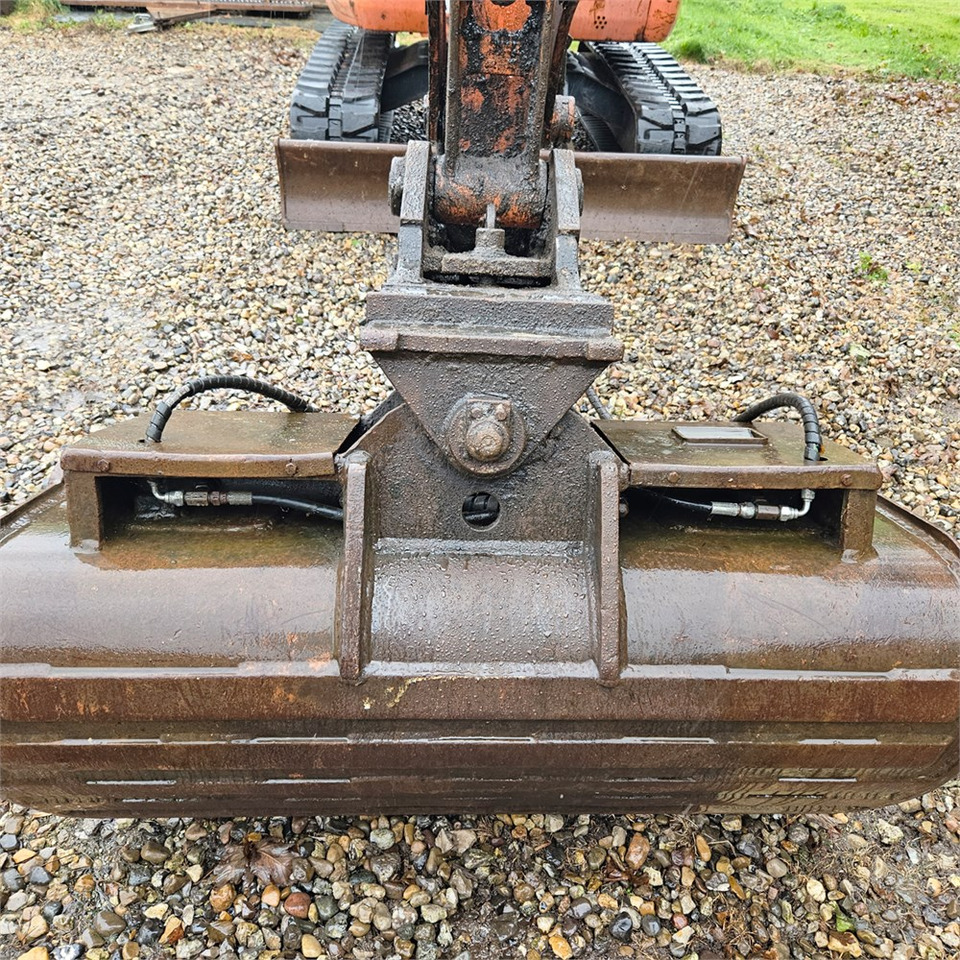 Mini bager Hitachi FH50 U: slika 18 Mini bager Hitachi FH50 U: slika 18