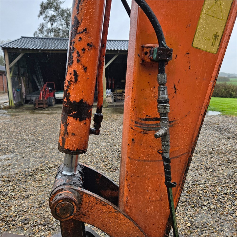 Mini bager Hitachi FH50 U: slika 16 Mini bager Hitachi FH50 U: slika 16