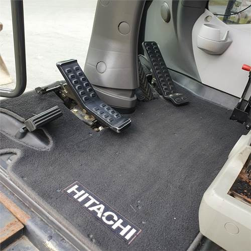 Bager točkaš Hitachi ZX145 WT-6: slika 25