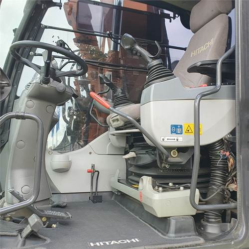 Bager točkaš Hitachi ZX145 WT-6: slika 20
