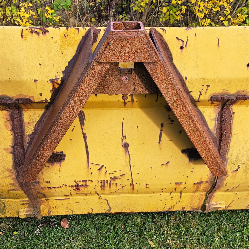 Hydrema L9H - Traktor: slika 5 Hydrema L9H - Traktor: slika 5