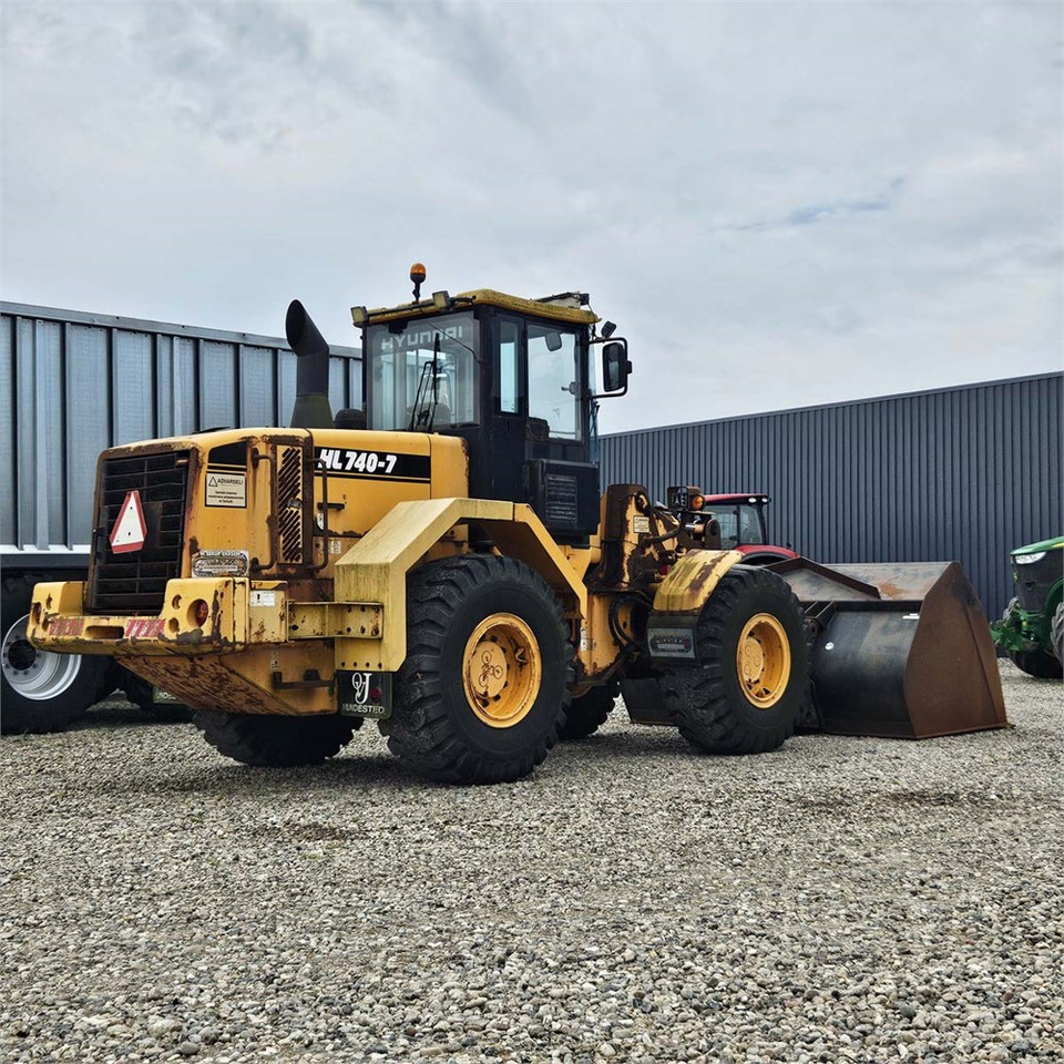 Hyundai HL740-7 - Utovarivač točkaš: slika 4 Hyundai HL740-7 - Utovarivač točkaš: slika 4