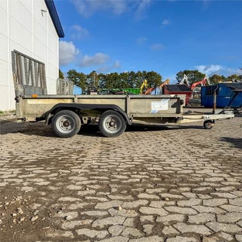 Ifor Williams 6 - Prikolica za automobil: slika 1 Ifor Williams 6 - Prikolica za automobil: slika 1