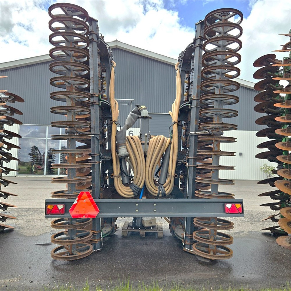 Intertech 7,5m - Oprema za đubrenje: slika 4 Intertech 7,5m - Oprema za đubrenje: slika 4