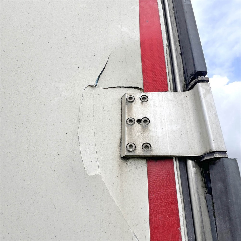 Poluprikolica hladnjače Krone Refrigerated trailer: slika 35