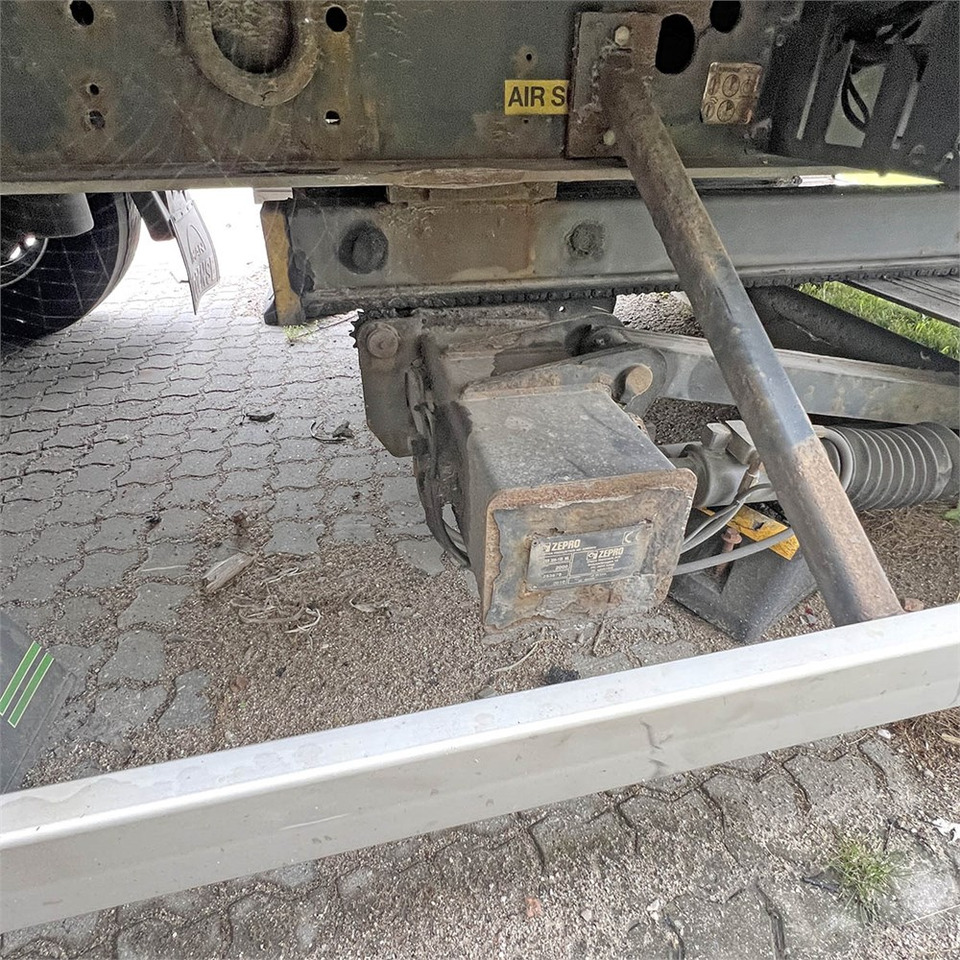 Poluprikolica hladnjače Krone Refrigerated trailer: slika 22