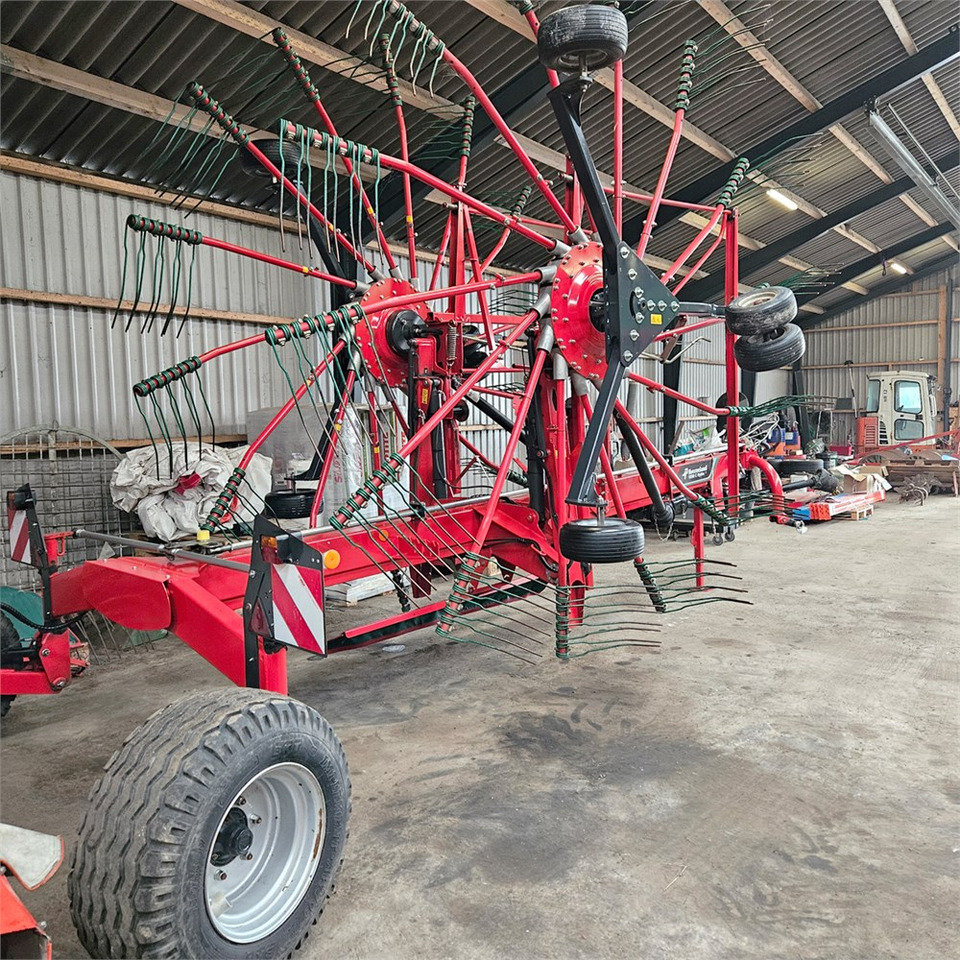 Kverneland 9590C - Oprema za prevrtanje i razlaganje: slika 4 Kverneland 9590C - Oprema za prevrtanje i razlaganje: slika 4