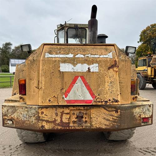 Utovarivač točkaš Liebherr L541: slika 9