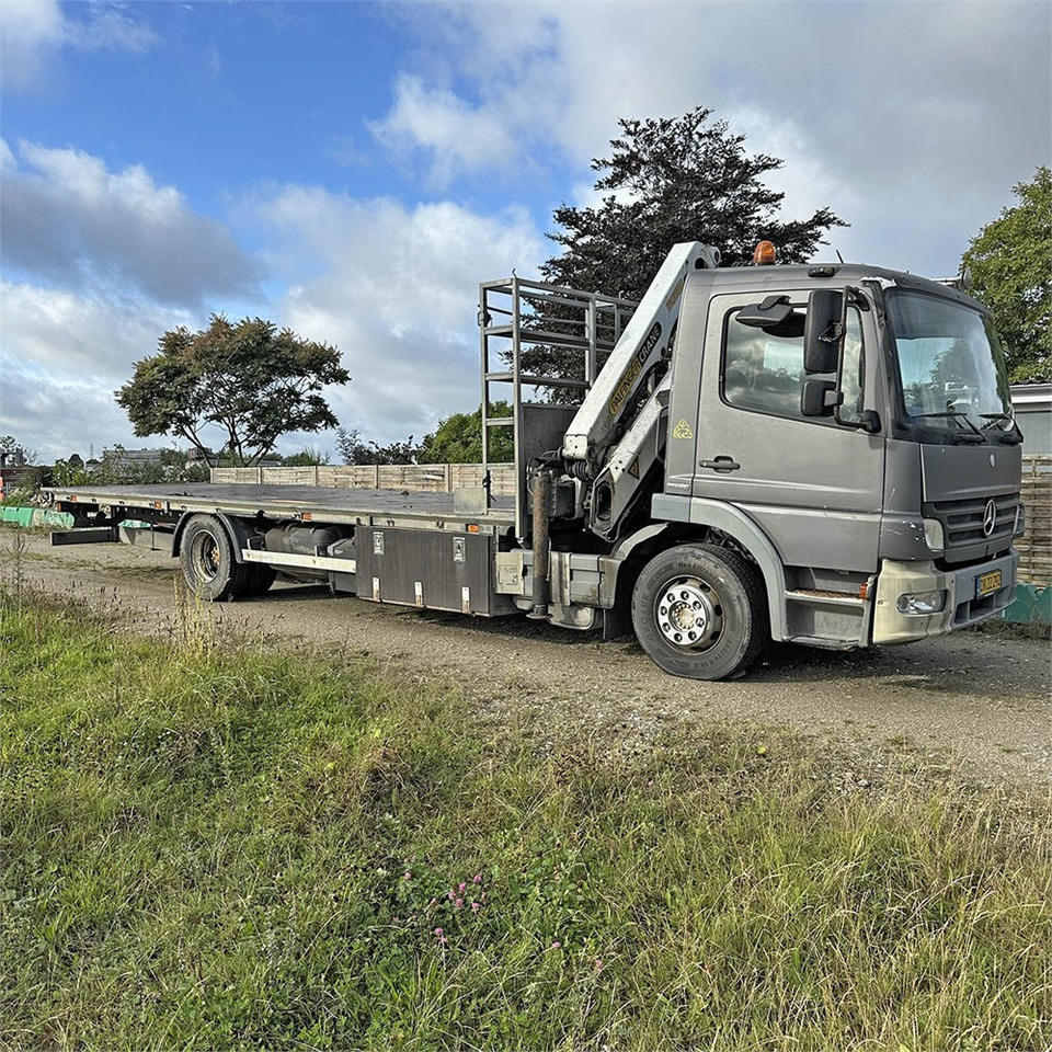 Mercedes Atego 1524 LL - Kamion sa tovarnim sandukom, Kamion sa dizalicom: slika 1 Mercedes Atego 1524 LL - Kamion sa tovarnim sandukom, Kamion sa dizalicom: slika 1
