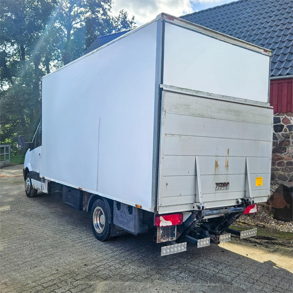 Mercedes Sprinter 515 Cdi - Dostavno vozilo sa zatvorenim sandukom: slika 3 Mercedes Sprinter 515 Cdi - Dostavno vozilo sa zatvorenim sandukom: slika 3