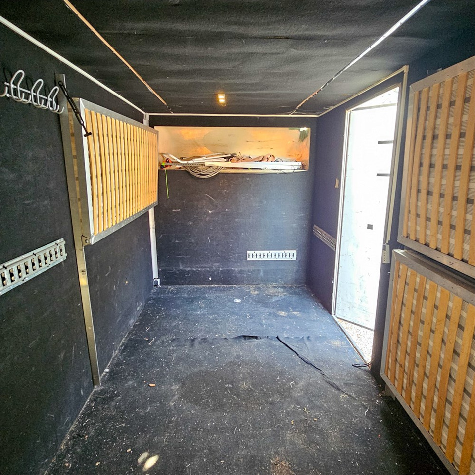 Mercedes Sprinter 515 Cdi - Dostavno vozilo sa zatvorenim sandukom: slika 5 Mercedes Sprinter 515 Cdi - Dostavno vozilo sa zatvorenim sandukom: slika 5